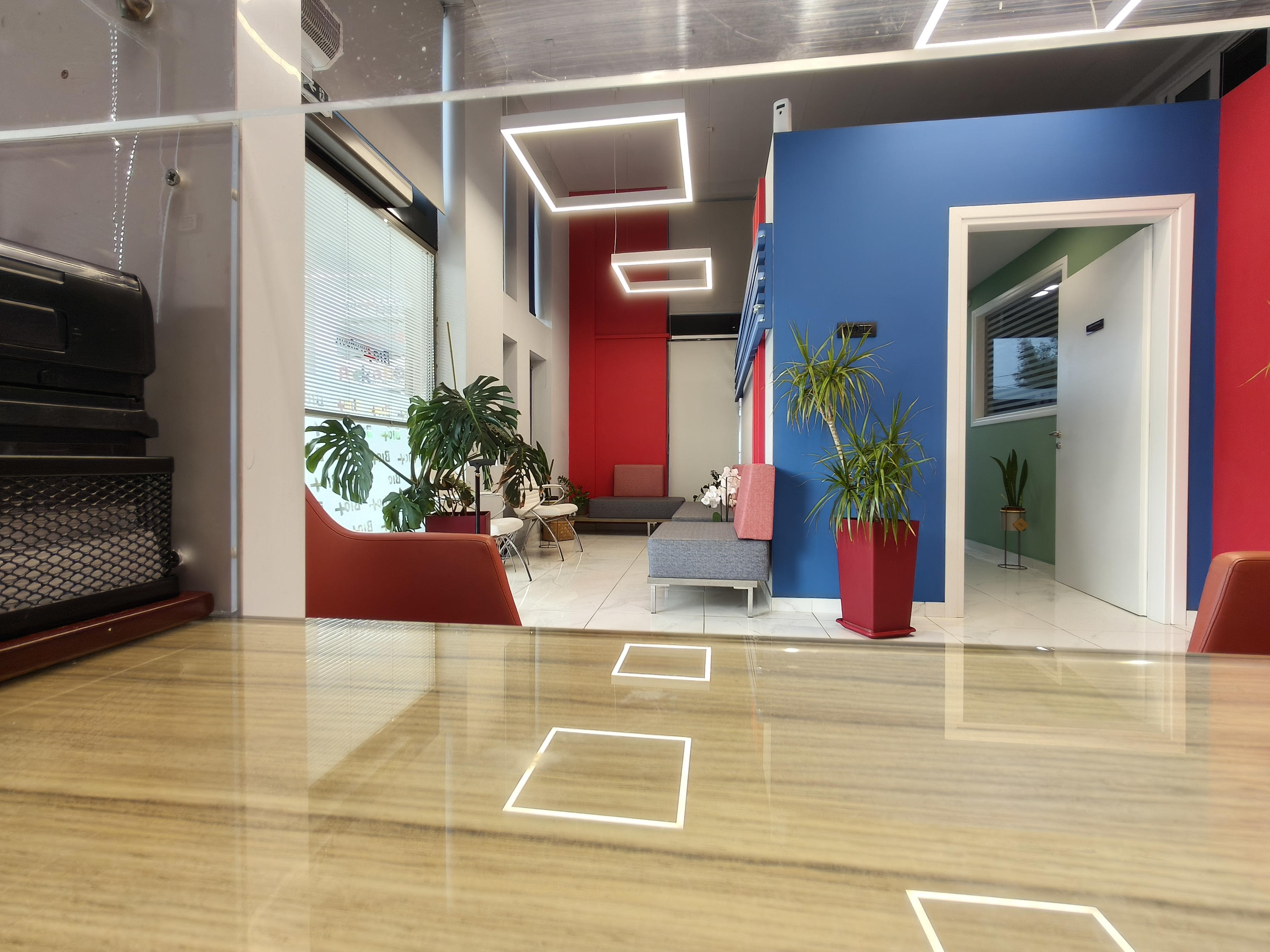 Dynamic Content Image